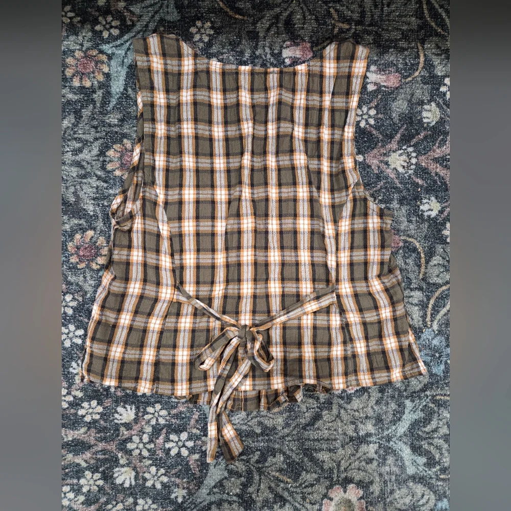 AE Pintuck Corset Tank Top - Picture 5 of 6